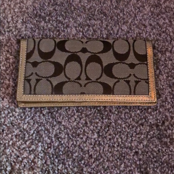 Coach Wallet - Picture 3 of 5